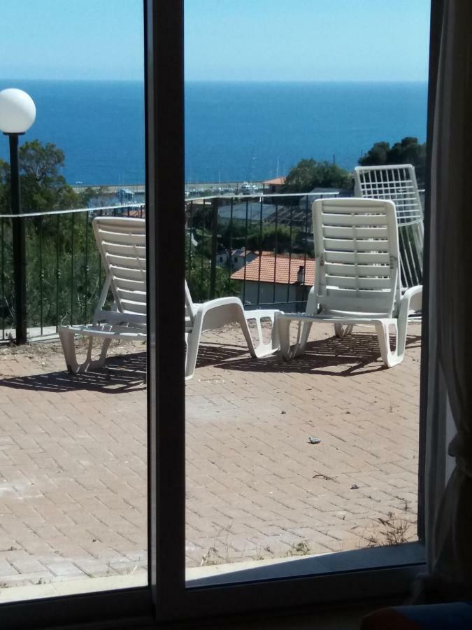 Villa Del Mare Ligure Elvezia Санто-Стефано-аль-Мар Экстерьер фото